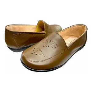 Mocassini da Donna Angelina in Vera Pelle, Punta Tonda, Slip-On, Scarpe Basse Formali, Autunno, Taglie Grandi - Product Image 1