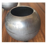 Billes creuses en acier de haute qualité 66mm 76mm Dia pour Stanchions Boule creuse en acier pour mains courantes