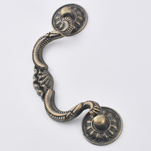European Style Zinc Alloy Drawer Handle Bridge Shape Bronze Finish 99mm Hole Spacing Durable Furniture <b>Hardware</b> - Product Image 3
