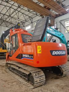 La excavadora Doushan DH150 usada está en buenas condiciones y barata/excavadora Doosan DH150 15Ton de segunda mano - Product Image 3