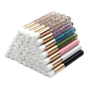 Brosse à cils en fibres synthétiques à manche en bois pour un nettoyage en profondeur, brosse plate pour extensions de cils - Product Image 1