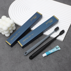 Articles de toilette personnalisés avec logo pour <span class=keywords><strong>hôtel</strong></span>, brosses à dents jetables, peignes, design portable, ensemble brosse à dents et peigne jetables - Product Image 2