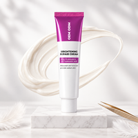 Crème de Soin Transfrontalière 7% Arbutine & 4% Acide Tranexamique avec Niacinamide, Crème Démaquillante, Faible MOQ, Personnalisez Votre LOGO