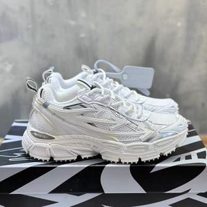 Baskets décontractées d'hiver 2026 en cuir véritable blanc pour femmes et hommes, antidérapantes, confortables, avec logo décoratif et doublure en maille, à lacets - Product Image 6