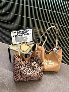 2026 New Arrival Women's Leopard Print <b>Canvas</b> <b>Bag</b> <b>Large</b> Capacity Trendy Handbag Casual Versatile Shoulder <b>Bag</b> - Product Image 6