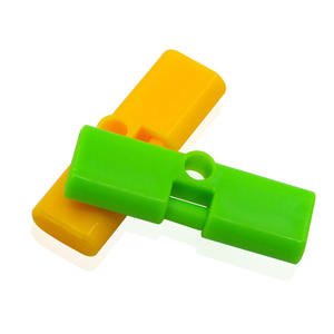 Gros plan classique magique croix serrure tour de magie Puzzle éducatif jouet centrifuge en plastique pour les enfants - Product Image 4