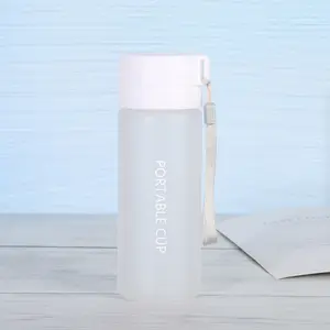 Bpa Free 800ml 600ml Leakproof clear or frosted water bottle for travelling