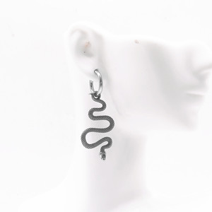 Pendientes Colgantes de la Serie Serpiente Yunnique, Joyería Animal de Acero de Titanio, Diseño Retro de Serpiente Venenosa, Estilo Hip Hop Unisex - Product Image 4
