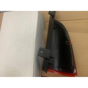 Cubierta de moldura de luz trasera roja izquierda y derecha de plástico para Fujian Benz Viano Vito 6398200564 6398200664 - Product Image 2