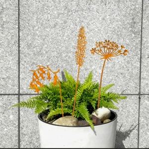 Decoración de jardín personalizada: Silueta floral de girasol para césped, estilo rústico, para patio trasero, con diseño de perro y efecto oxidado, rectangular - Product Image 2