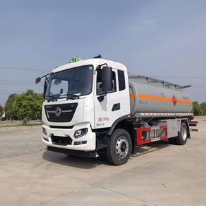 Camion-citerne à huile liquide de qualité export - Product Image 1