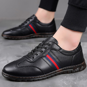 Chaussures de marche pour hommes en cuir véritable à bout rond, à lacets, respirantes, avec semelle extérieure en caoutchouc, couleur unie, style décontracté - Product Image 2