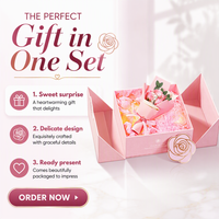 Boîte cadeau personnalisée rose avec logo, en carton gris, pelliculage mat – Grande taille pour emballage souvenir anniversaire et rentrée scolaire