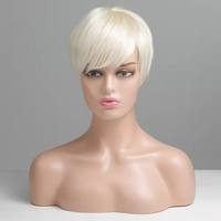 Perruques courtes blondes en cheveux humains mélangés, fabriquées à la machine, coupe pixie avec frange, pour femmes blanches, taille de bonnet moyenne, douces, personnalisables avec dentelle