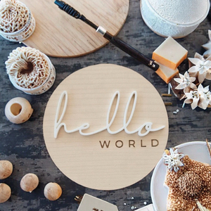 10cm Eco-Friendly Engraved Basswood Round Baby <b>Name</b> <b>Plaque</b> Hello World Newborn Photo Prop - Product Image 3