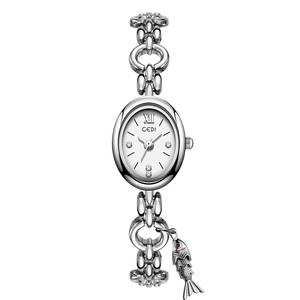 Montre-bracelet vintage pour femme avec pendentif abeille en or et quartz - Product Image 6
