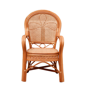 Elegante y resistente silla <span class=keywords><strong>de</strong></span> jardín <span class=keywords><strong>de</strong></span> ratán con reposabrazos <span class=keywords><strong>de</strong></span> caña <span class=keywords><strong>de</strong></span> madera maciza para hoteles al aire libre bodas <span class=keywords><strong>apartamentos</strong></span> patios o villas - Product Image 3
