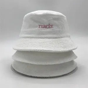 Moda logotipo personalizado bordado toalha Material pescador balde chapéu, balde chapéu personalizado