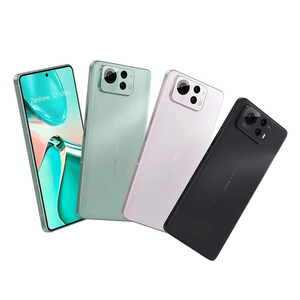 Zenfone 12 Ultra US, Display AMOLED 6.78'' 144Hz, Snapdragon 8 Elite, Batteria 5500mAh, Ricarica Rapida 65W, Telefono Android 5G CDMA LTE - Product Image 3