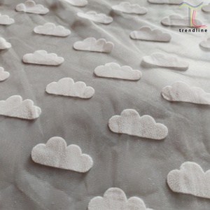 Tessuto in Tulle Floccato con Motivo Nuvoloso Bianco Disponibile <span class=keywords><strong>Online</strong></span> - Product Image 4