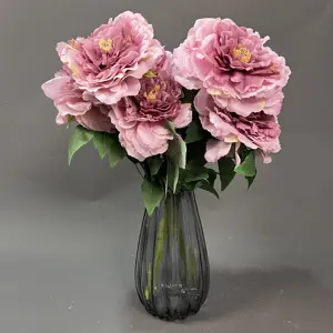 Nouvelles idées de produits 2024 fleurs de pivoine artificielles soie 5 têtes bouquet de pivoine de grande taille pour la décoration de la maison de mariage