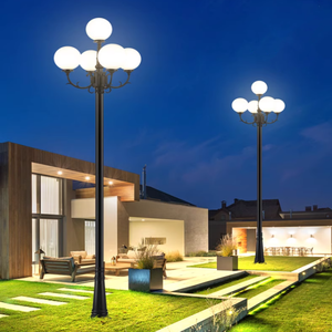 Europäische 5 Kopf IP65 wasserdichte Garten Laternen pfahl Classic Street Road LED Garten Lichtmast Acryl Lampen schirm Garten lampe