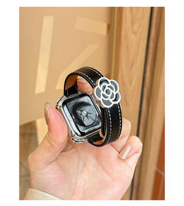 <span class=keywords><strong>Bracelet</strong></span> de montre intelligente pour <span class=keywords><strong>femme</strong></span> en <span class=keywords><strong>cuir</strong></span> magnétique de luxe pour montre 40 mm/44 mm/49 mm - Étanche et durable - Product Image 5