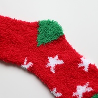 Chaussettes décontractées douillettes en polaire corail 3D pour femme Jiayao, à faible MOQ, avec motifs Père Noël, Bonhomme de neige et Élan, pour Noël