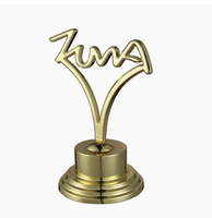 Cristal acrylique personnalisé professionnel de l'usine trophée de récompense en métal de haute qualité trophée de récompense de verre plexi de sport/imprimé en 3D