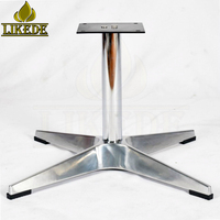 Meilleur prix, hauteur de siège fixe, non rotatif, base ottoman en alliage d'aluminium poli à quatre étoiles pour chaise de salle à manger et de détente