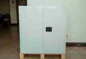 Sistema de Almacenamiento de Energía en Contenedor de Iones de Litio de 12 Estaciones, Gabinete de Almacenamiento a Prueba de Fuego y Explosiones para Baterías Externas BC12white BatteryCabi - Product Image 6