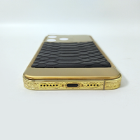 Coque de protection de luxe personnalisée fabriquée en usine, boîtier de téléphone design en cuir de vachette de haut niveau pour iPhone 16 pro max