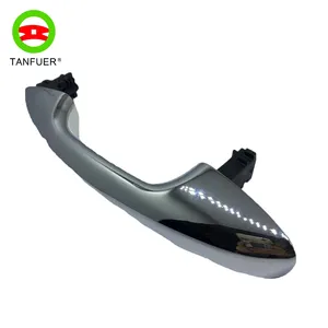 Maniglia Esterna Anteriore Sinistra Lucida di Alta Qualità e Durevole per MERCEDES BENZ Classe <span class=keywords><strong>S</strong></span> W222 - Product Image 1