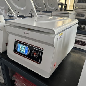 低噪音台式型稳定性能数字离心机，转速为 4000 转/分钟，适用于 30 毫升 <span class=keywords><strong>PRP</strong></span> 和血液分离 - Product Image 1