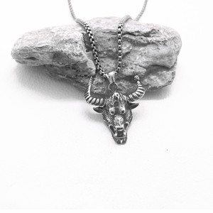 yunnique Bull Head Pendant Necklace Alloy Tibetan Silver Unisex Fashion Jewelry - Product Image 4