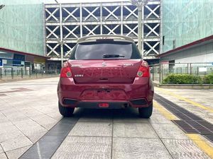 <span class=keywords><strong>Suzuki</strong></span> <span class=keywords><strong>Swift</strong></span> d'occasion 1.5L 4AT essence, berline compacte, conduite à gauche, design ludique, intérieur propre, bien entretenue - Product Image 5