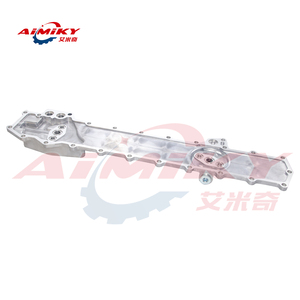 ฝาครอบออยล์คูลเลอร์ ME034573 สำหรับเครื่องยนต์มิตซูบิชิ 6D14 6D15 6D16 รถขุด KATO HD800 <span class=keywords><strong>HD900</strong></span> - Product Image 1