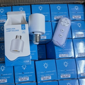 High Quality E27 Remote <strong>Control</strong> <strong>Lamp</strong> Head Adapter Manufacturer Wholesale Plastic Copper <strong>Socket</strong> Screw Bulbs Excellent Bulb Holder - Product Image 6