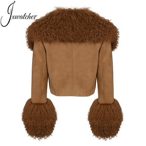 Женская укороченная замшевая куртка с длинными рукавами - Product Image 3