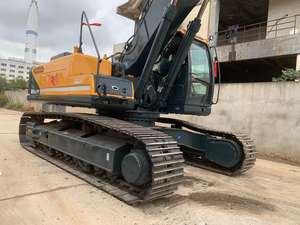 Excavatrice diesel d'occasion Hyundai R305LC-9T de haute qualité, noyau de pompe à moteur en excellente condition de travail de 30 tonnes, vente à bas prix - Product Image 2