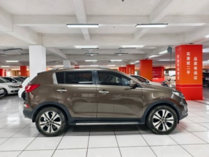 <span class=keywords><strong>Sportage</strong></span> d'<span class=keywords><strong>occasion</strong></span> en bon état : 2014 2.0 GLS automatique, faible kilométrage, confortable et fiable, excellent état - Product Image 3