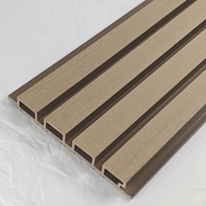 Revêtement mural extérieur en WPC résistant à l'humidité et aux intempéries, imitation <span class=keywords><strong>bois</strong></span>, pour la décoration de villas et de façades de bâtiments. - Product Image 2