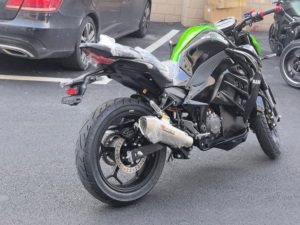 Scooter Elettrico per Adulti con App Smart, Approvato FCC, da Produttore con Tre Decenni di Esperienza - Product Image 5