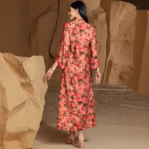BA5017 nuovo maniero rosa 3D stampato elegante modesto abito in poliestere traspirante Abaya per le donne mediorientali per <span class=keywords><strong>la</strong></span> primavera Eid - Product Image 2