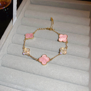Luxury High-End Women's Four-Leaf Clover Chain Link <b>Bracelet</b> Geometric Trendy Design <b>Copper</b> Alloy Gold Plating ZIRCON - Product Image 3