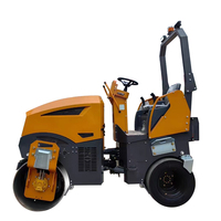 Compacteur routier classique d'usine 2T 4T 5T avec tambour avant en acier et pneus arrière en caoutchouc, moteur japonais