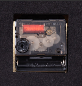 Léger américain atmosphère de luxe bureau simple filet <span class=keywords><strong>rouge</strong></span> créatif <span class=keywords><strong>horloge</strong></span> murale <span class=keywords><strong>design</strong></span> moderne - Product Image 5