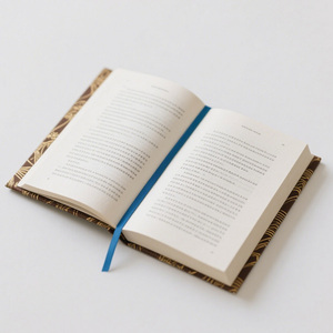 Libros de Tapa Blanda Personalizados Más Vendidos, Diseño a Medida, Alta Calidad, Encuadernación Perfecta, Impresión Digital, Papel de Tapa Dura Impreso - Product Image 1