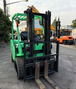 Chariot élévateur diesel d'occasion puissant, d'origine japonaise, FD3/5/8/10/15/16/25/30 tonnes, Mitsubishi High Master s4s, moteur Mitsubishi - Product Image 3