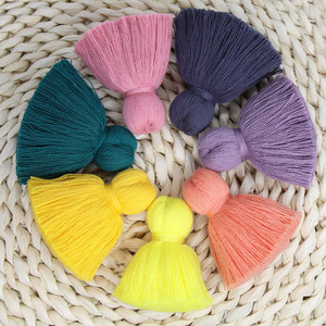 Nhà Máy Bán Buôn 30 Màu Sắc 6Cm <span class=keywords><strong>Mini</strong></span> Fluffy Bông Tua Chất Béo Bông Tua Rìa Cho May Túi Rèm Phụ Kiện Quần Áo - Product Image 3